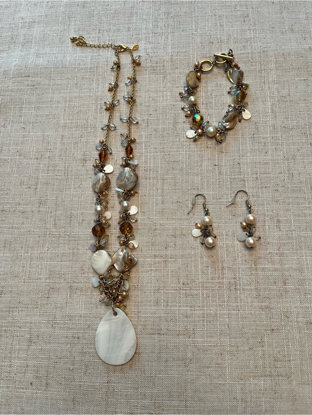 Premier Designs “Maui” Jewelry Set